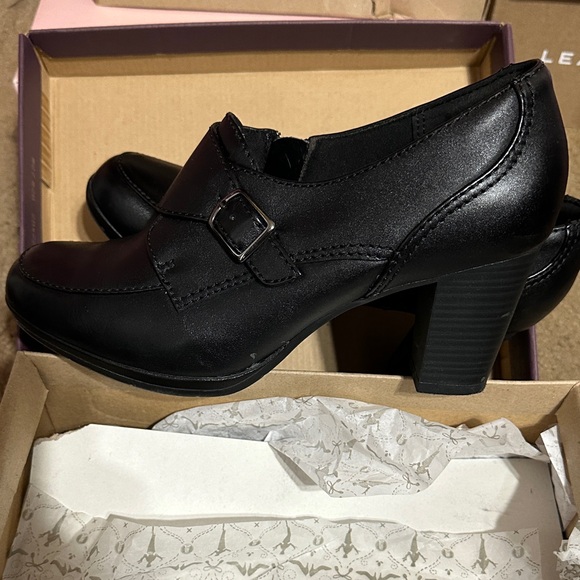 Clarks Shoes - Clarks Black Women's Heeled Loafers Brynn Poppy